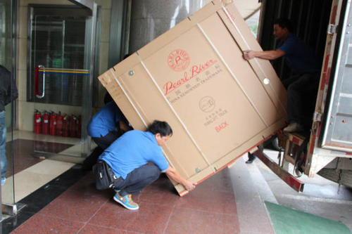 津南钢琴贵重工艺品无忧运